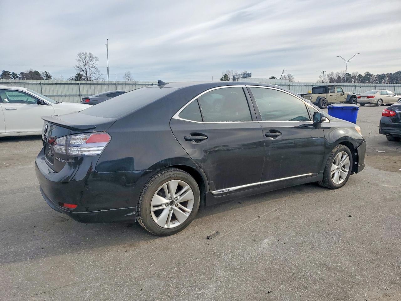 2010 LEXUS HS 250H photo 3
