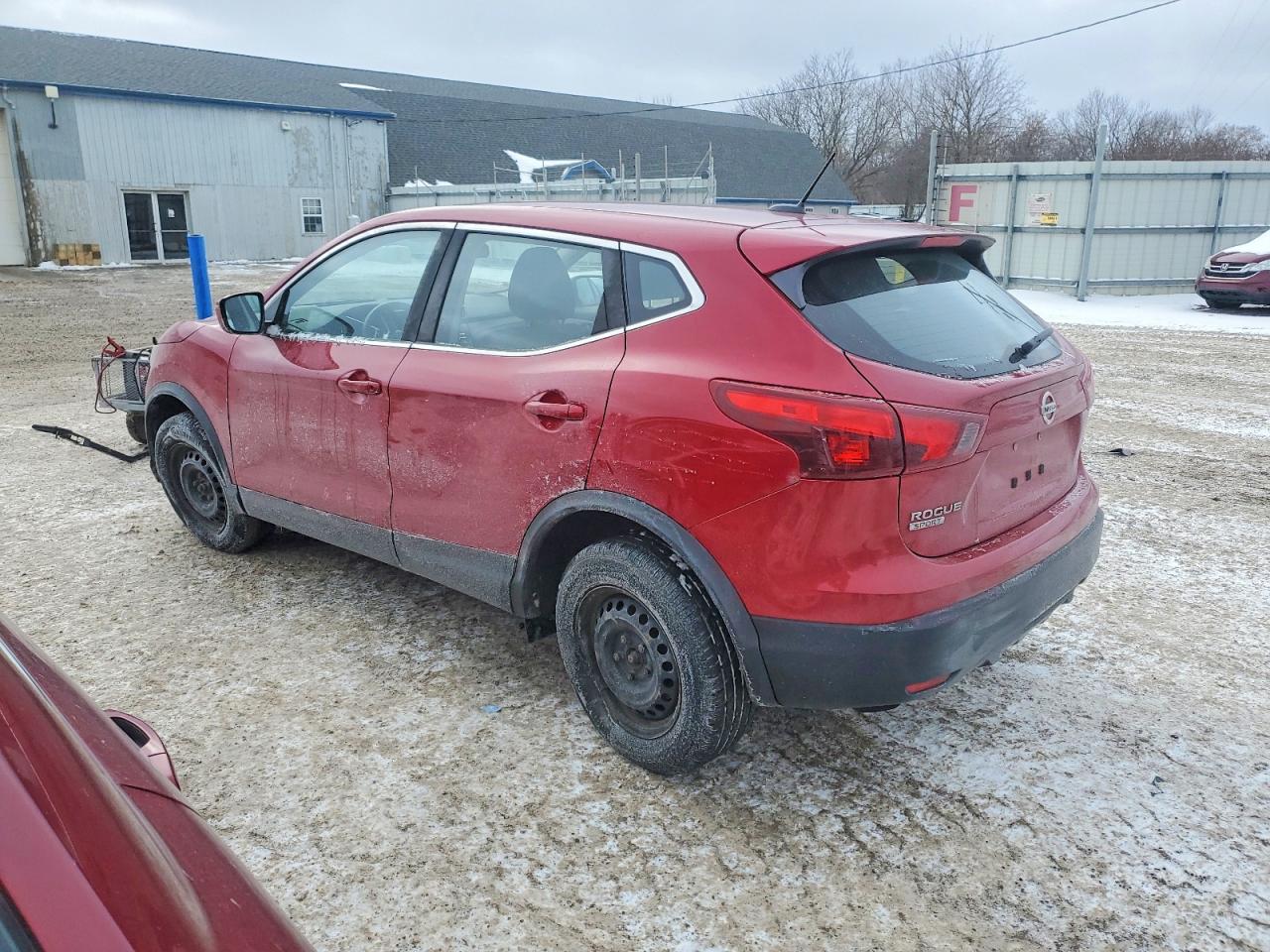 2018 NISSAN ROGUE SPORT S photo 2
