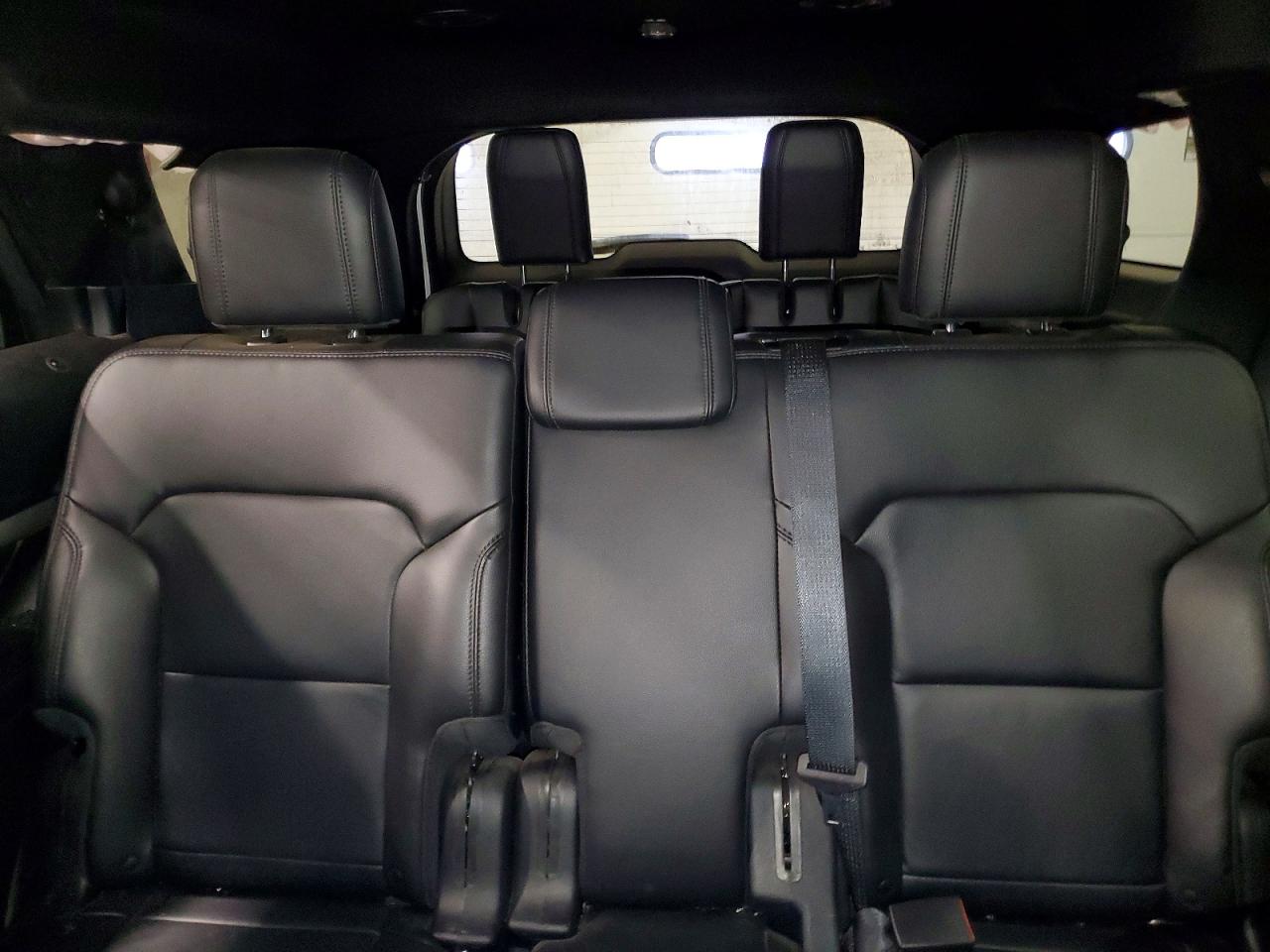 2017 FORD EXPLORER XLT photo 19