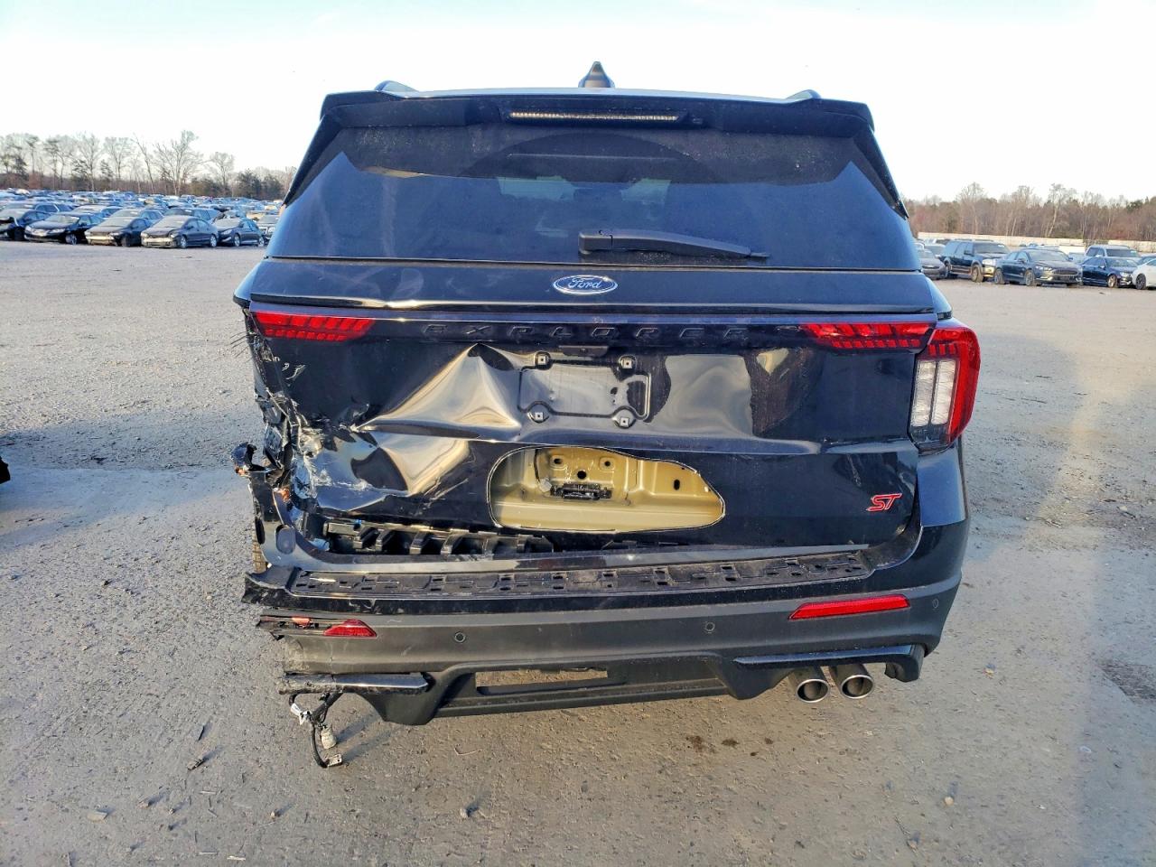 2025 FORD EXPLORER ST photo 6