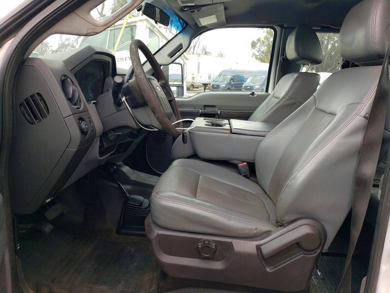 2015 FORD F350 SUPER photo 13