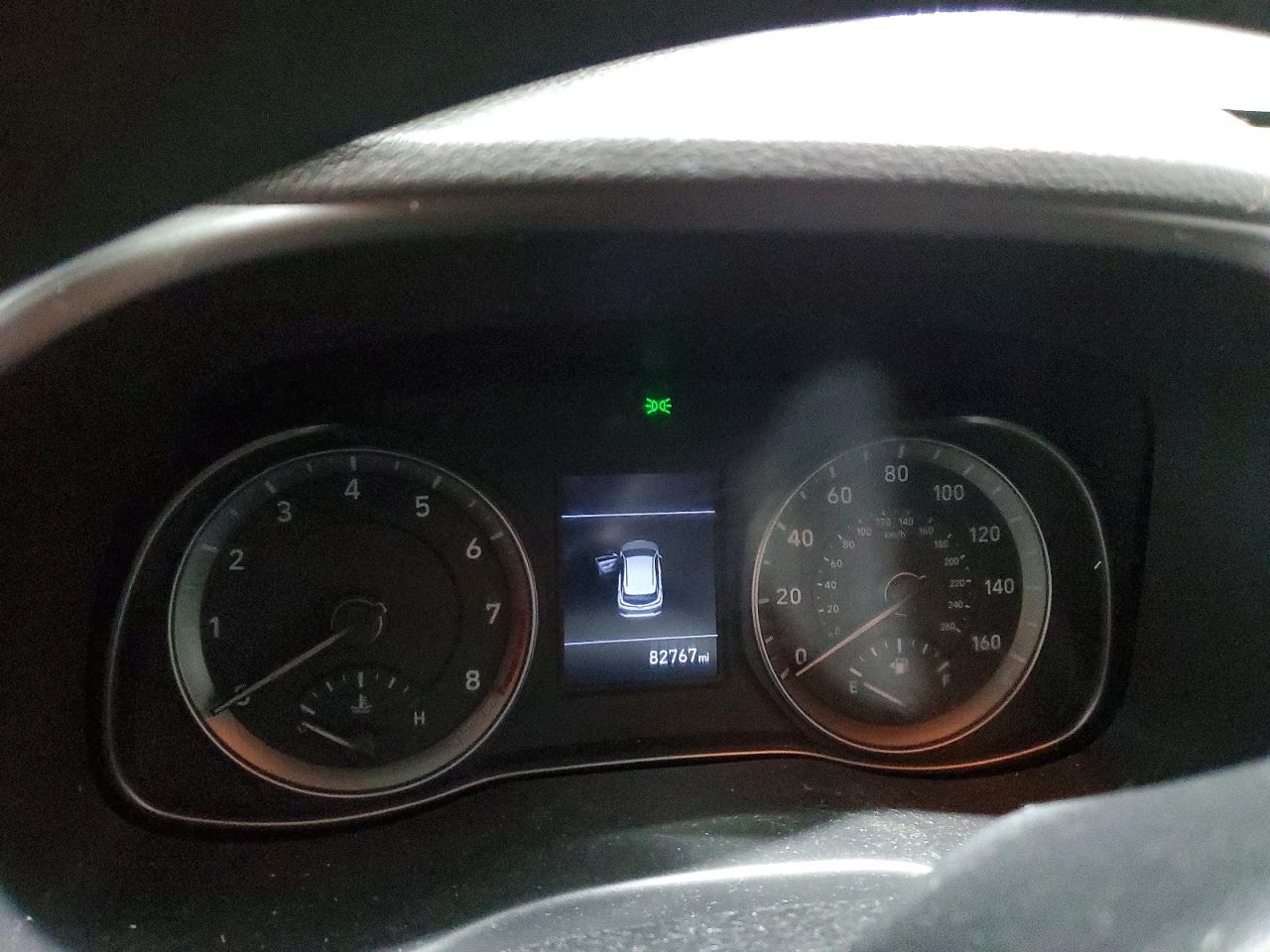 2020 HYUNDAI KONA SE photo 17