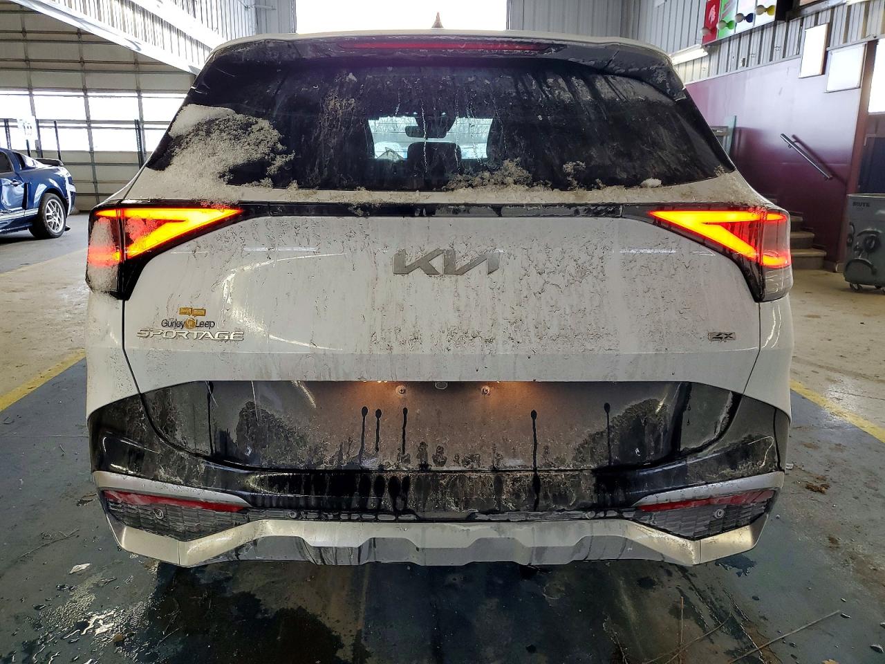 2023 KIA SPORTAGE SX PRESTIGE photo 6
