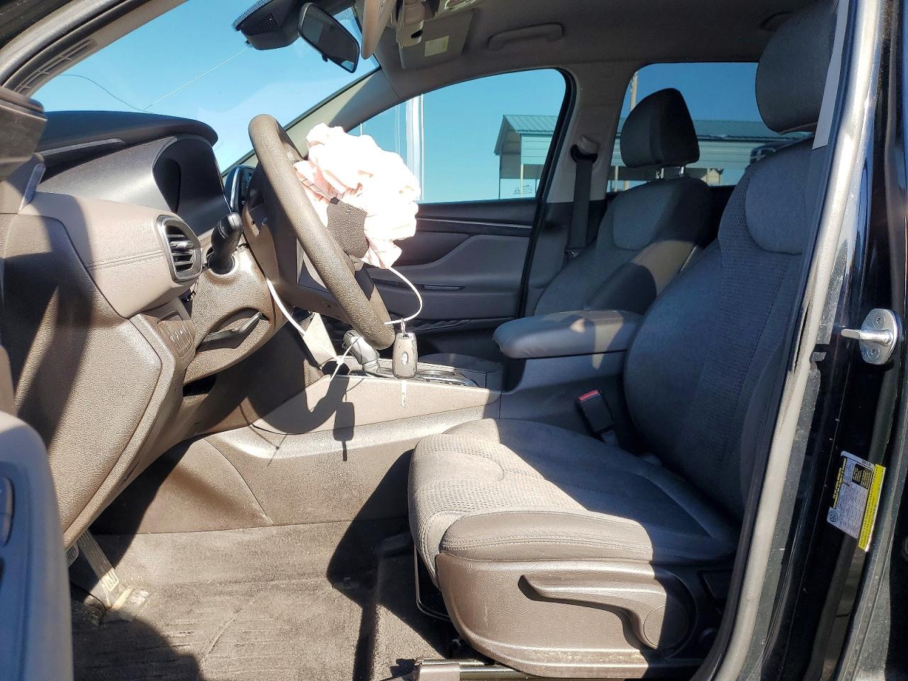 2019 HYUNDAI SANTA FE SE photo 7
