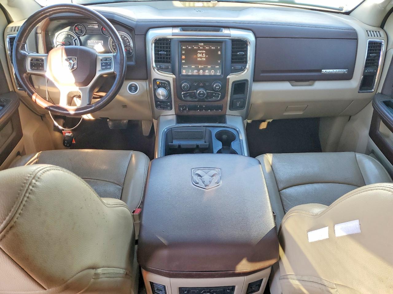 2016 RAM 1500 LARAMIE photo 8