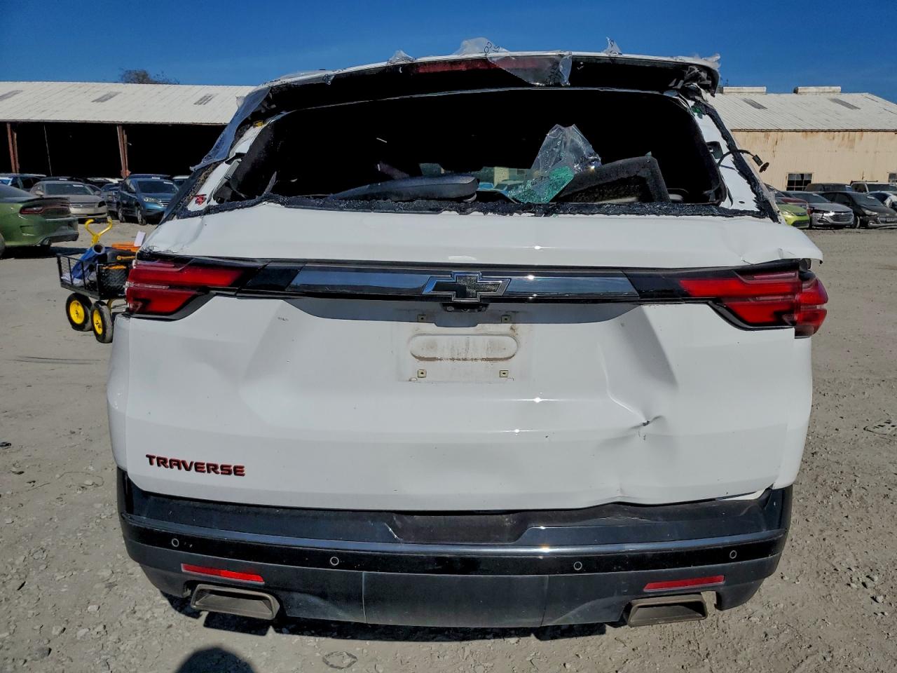 2023 CHEVROLET TRAVERSE PREMIER photo 11