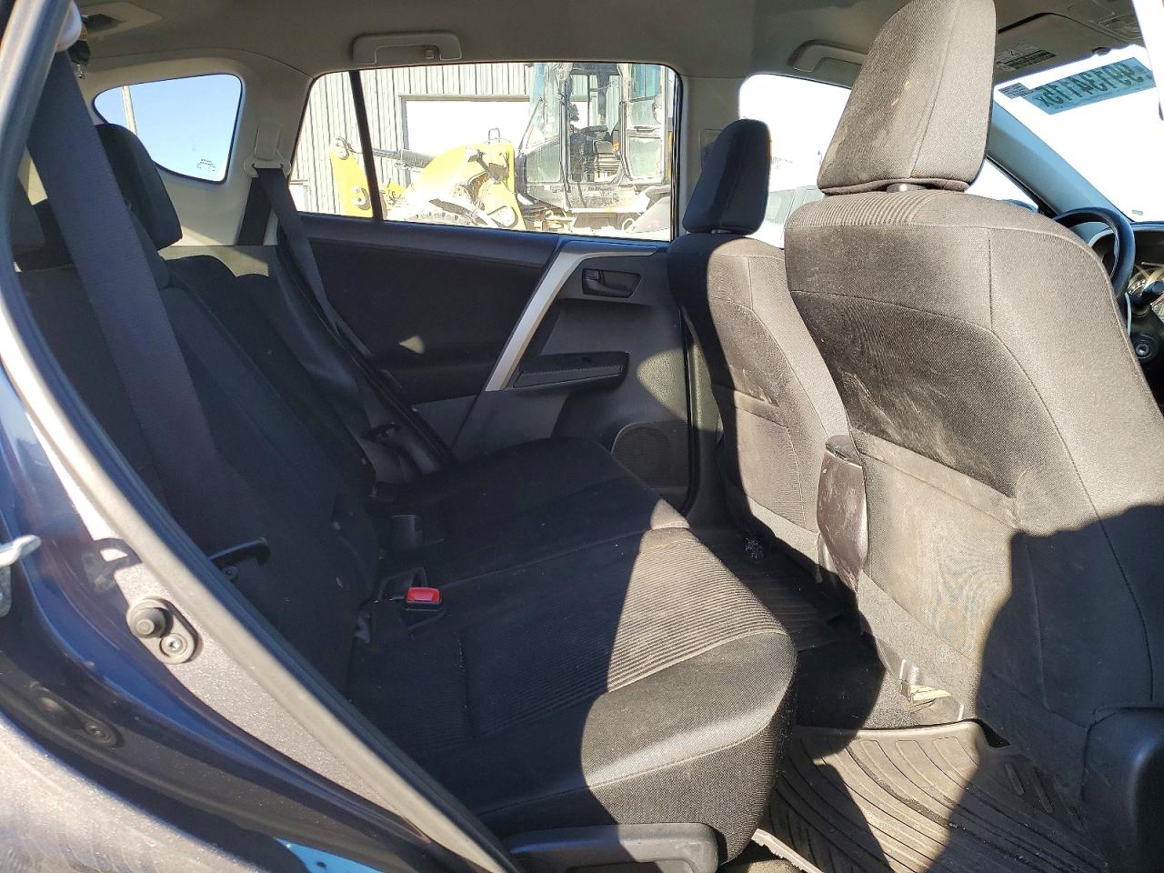 2014 TOYOTA RAV4 LE photo 10