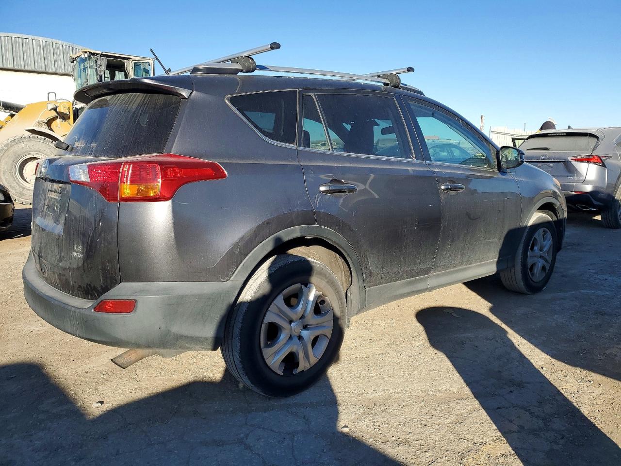 2014 TOYOTA RAV4 LE photo 3