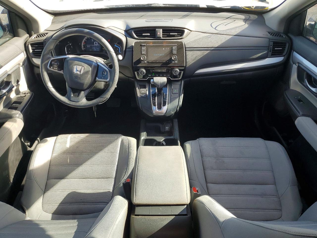 2017 HONDA CR-V LX photo 8