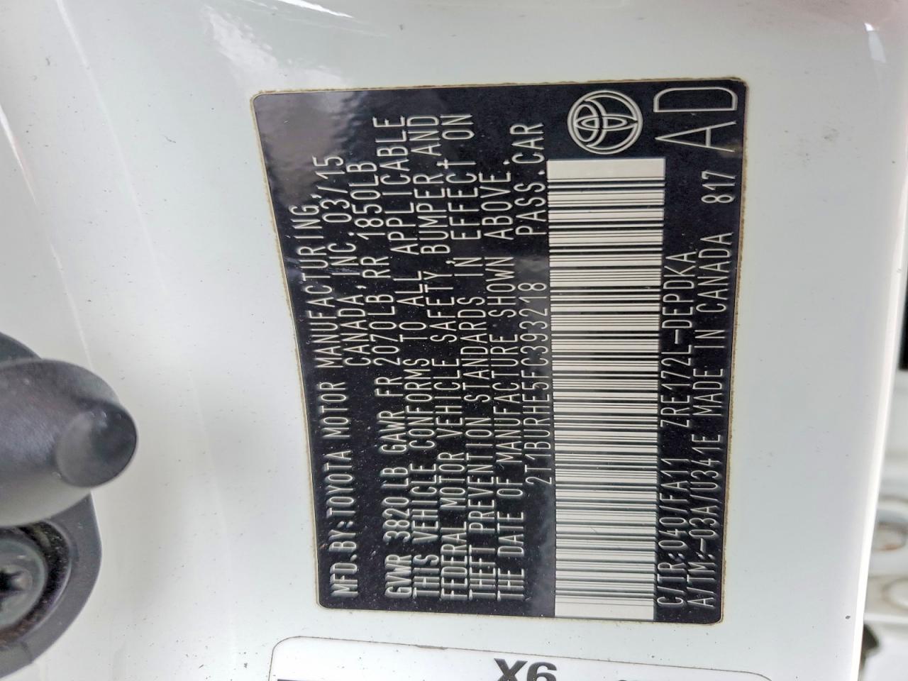 2015 TOYOTA COROLLA L photo 12