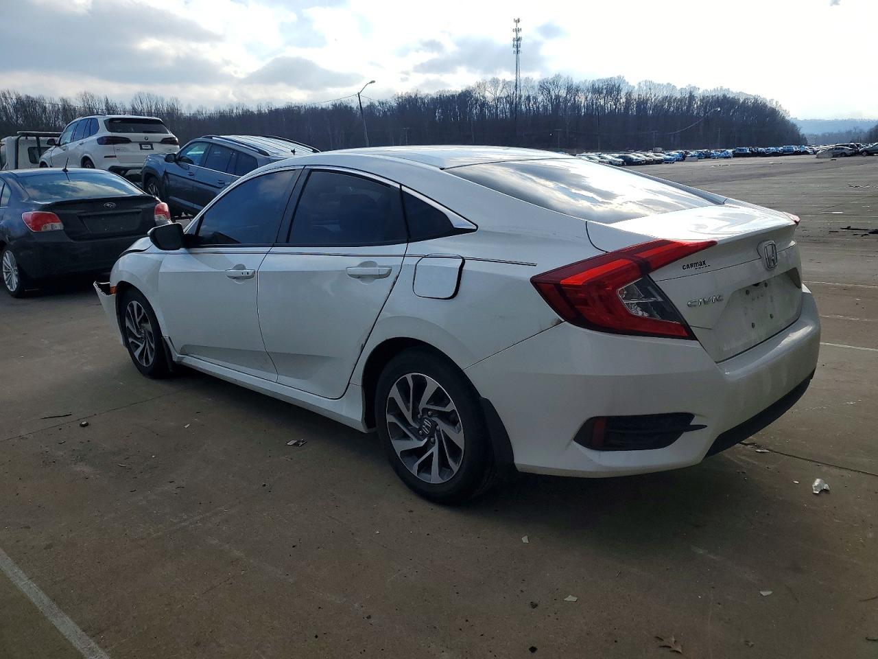 2016 HONDA CIVIC EX photo 2