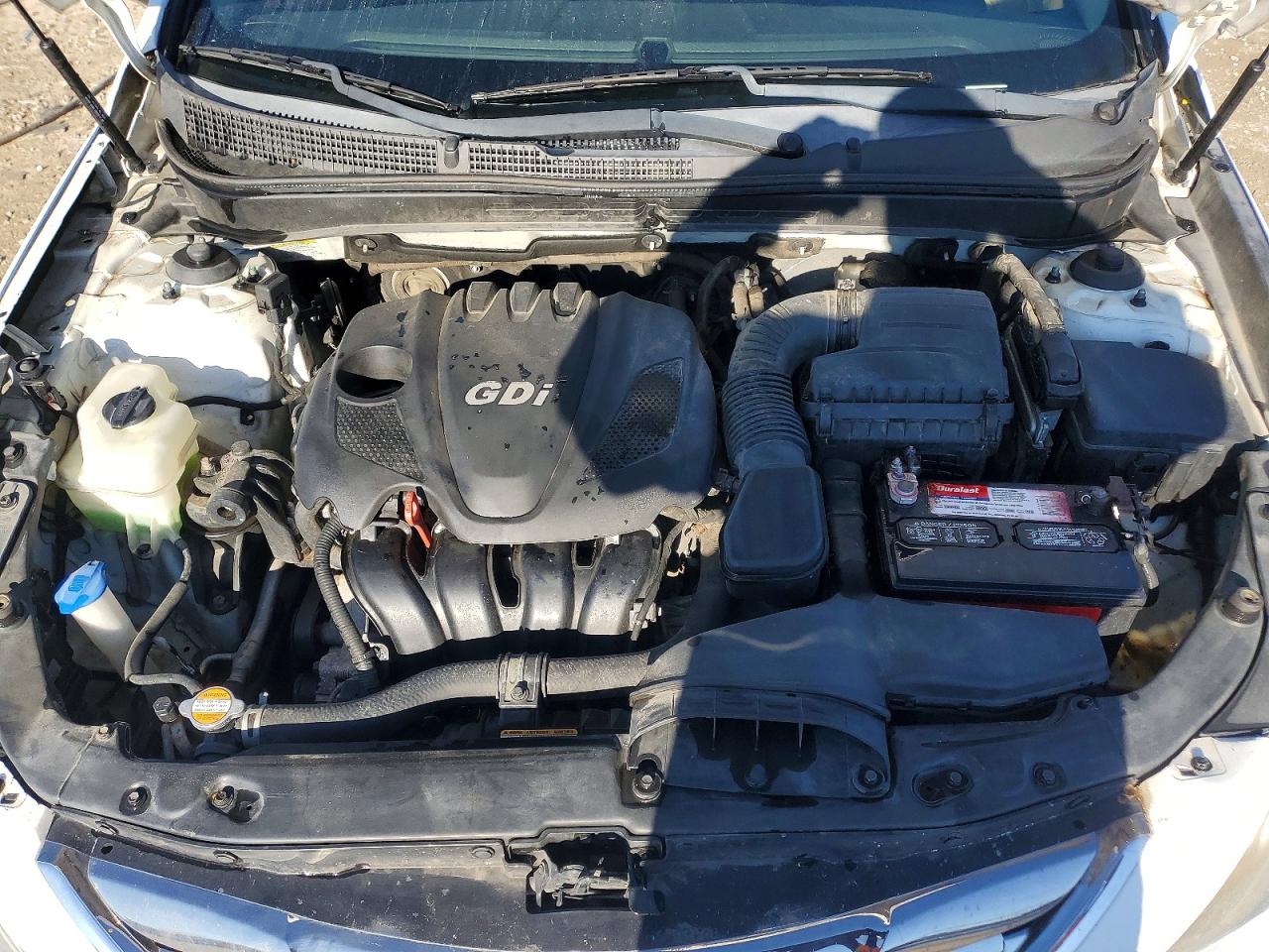 2012 HYUNDAI SONATA SE photo 11