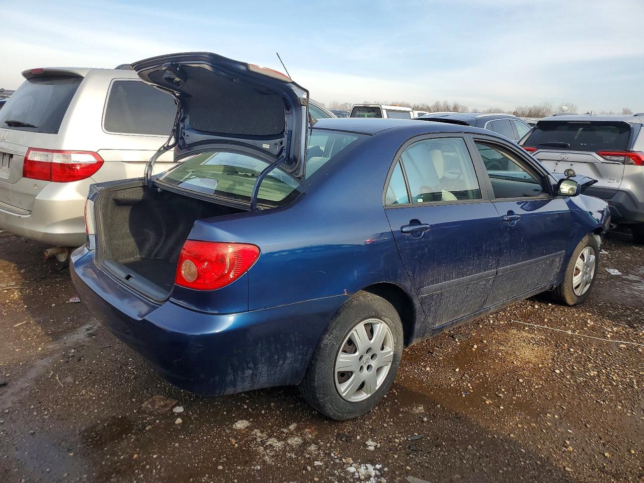 2007 TOYOTA COROLLA CE photo 3