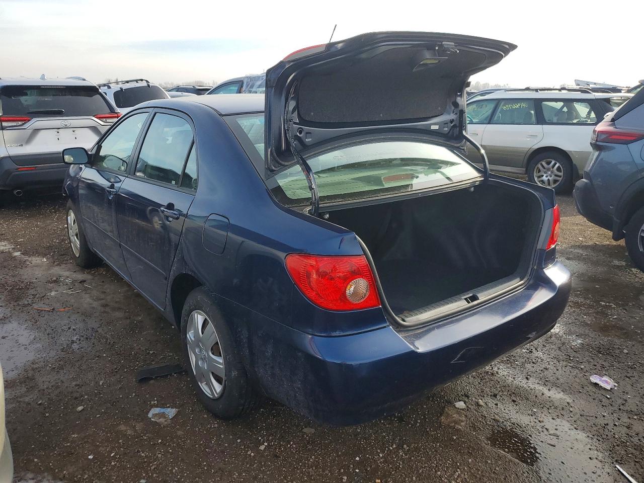2007 TOYOTA COROLLA CE photo 2