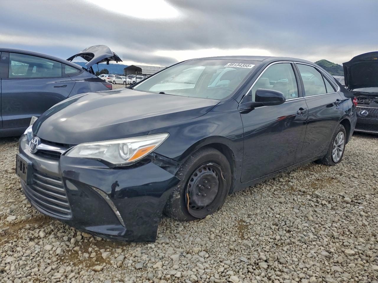 2017 TOYOTA CAMRY