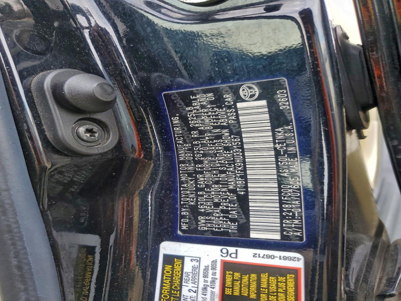 2017 TOYOTA CAMRY LE photo 12