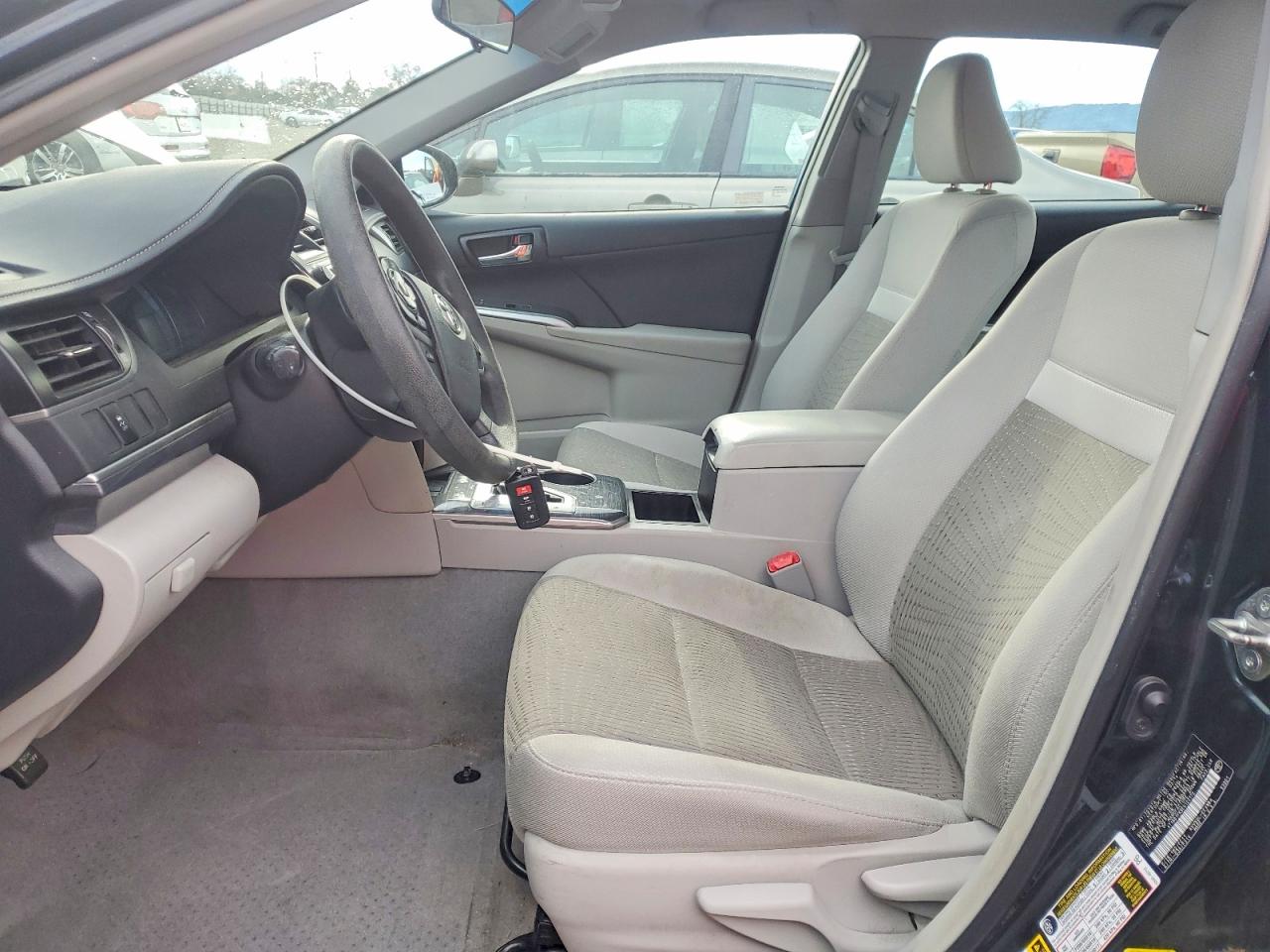 2014 TOYOTA CAMRY HYBRID photo 7