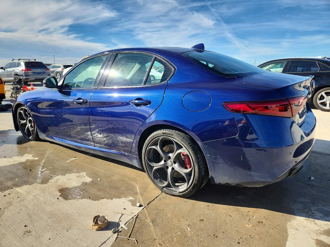 2019 ALFA ROMEO GIULIA TI photo 2