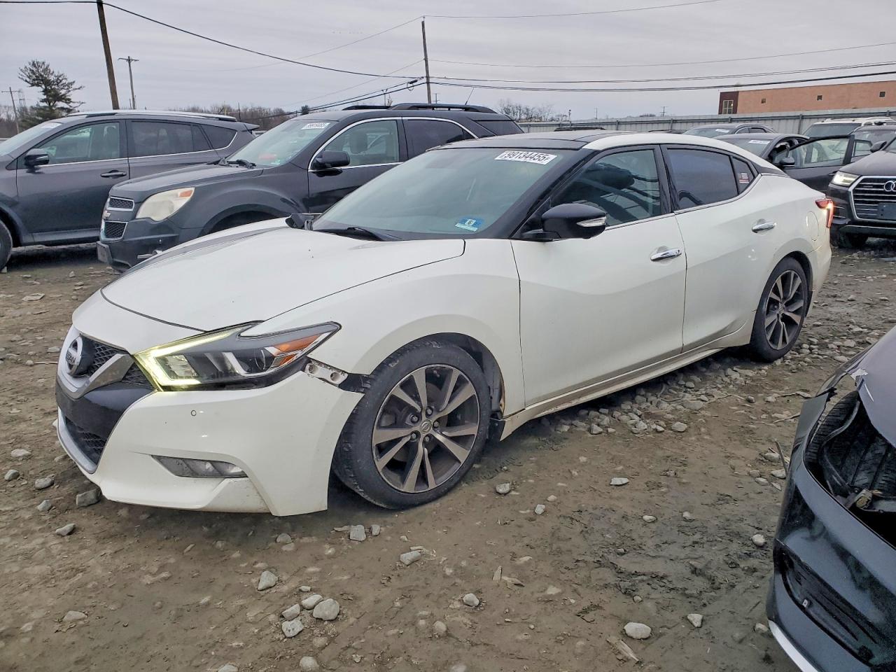 2017 NISSAN MAXIMA