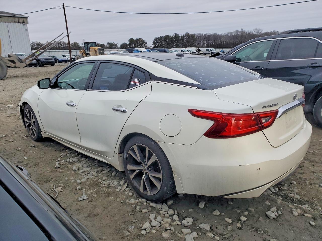 2017 NISSAN MAXIMA 3.5S photo 2