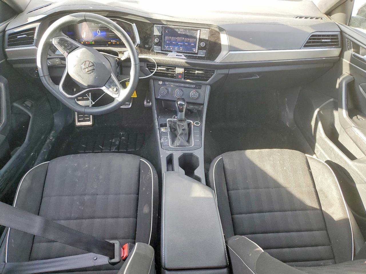2024 VOLKSWAGEN JETTA SPORT photo 15