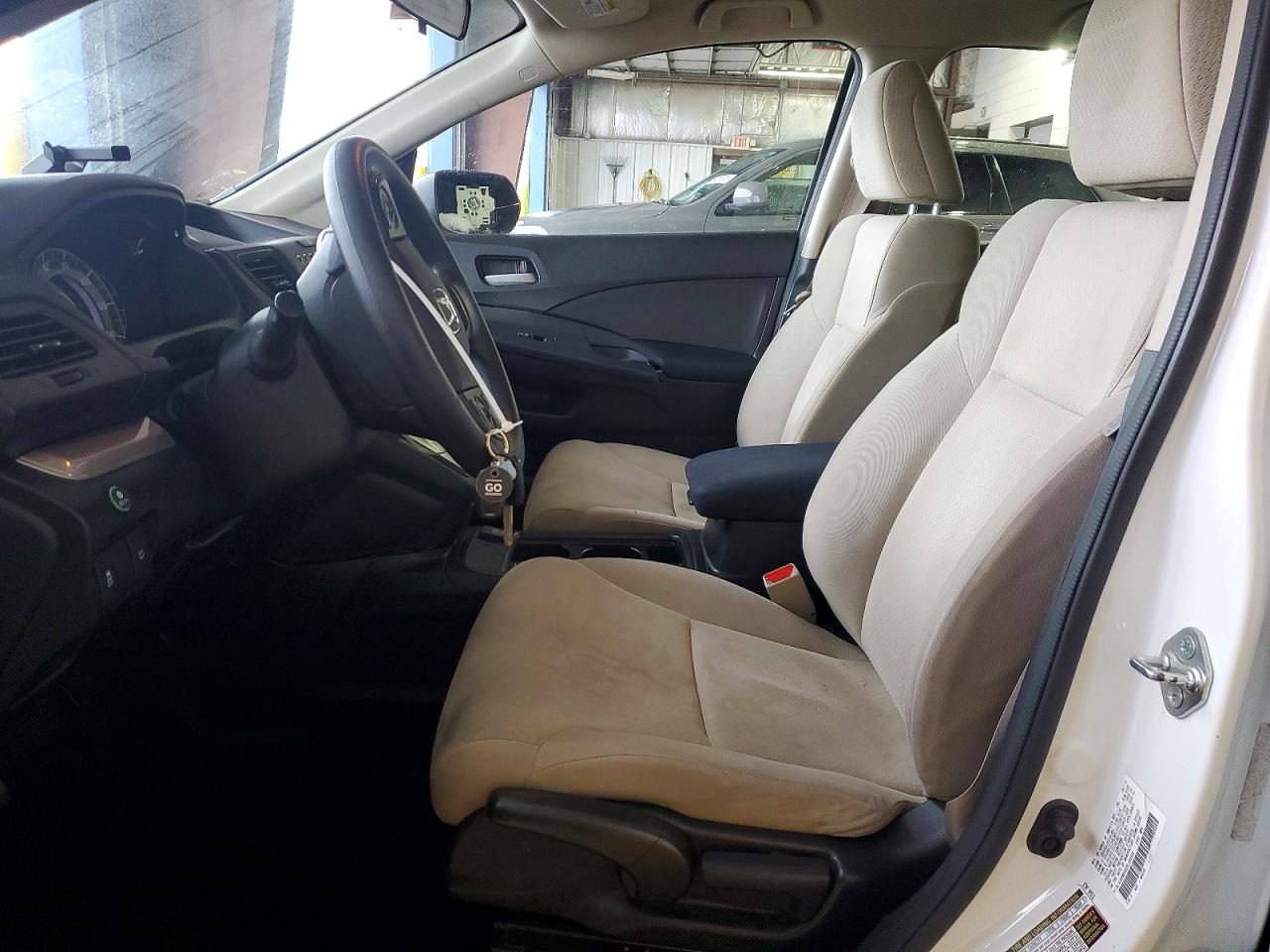 2015 HONDA CR-V LX photo 7