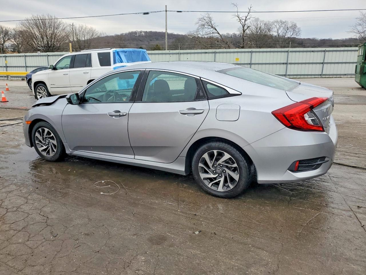 2016 HONDA CIVIC EX photo 2
