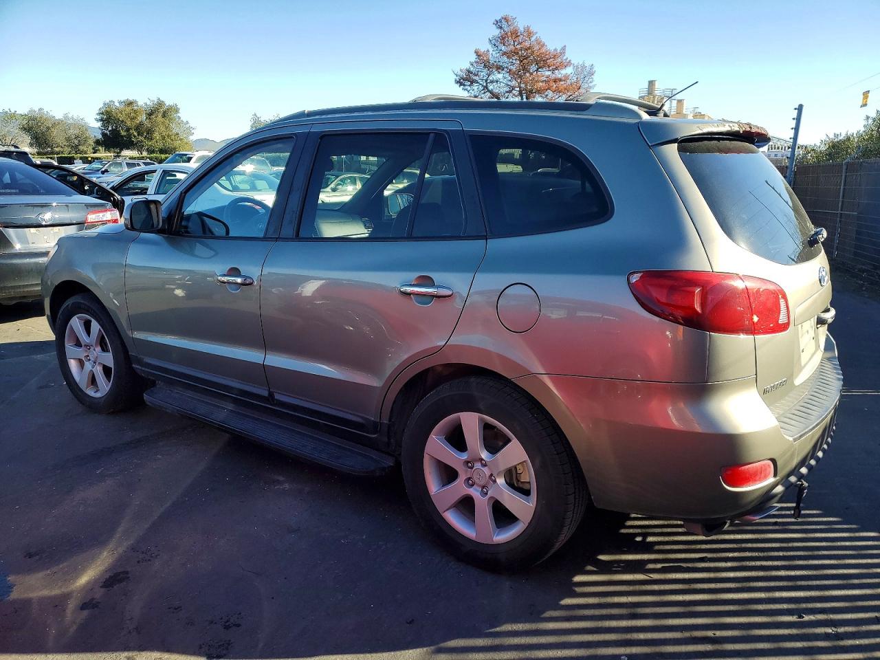 2009 HYUNDAI SANTA FE photo 2