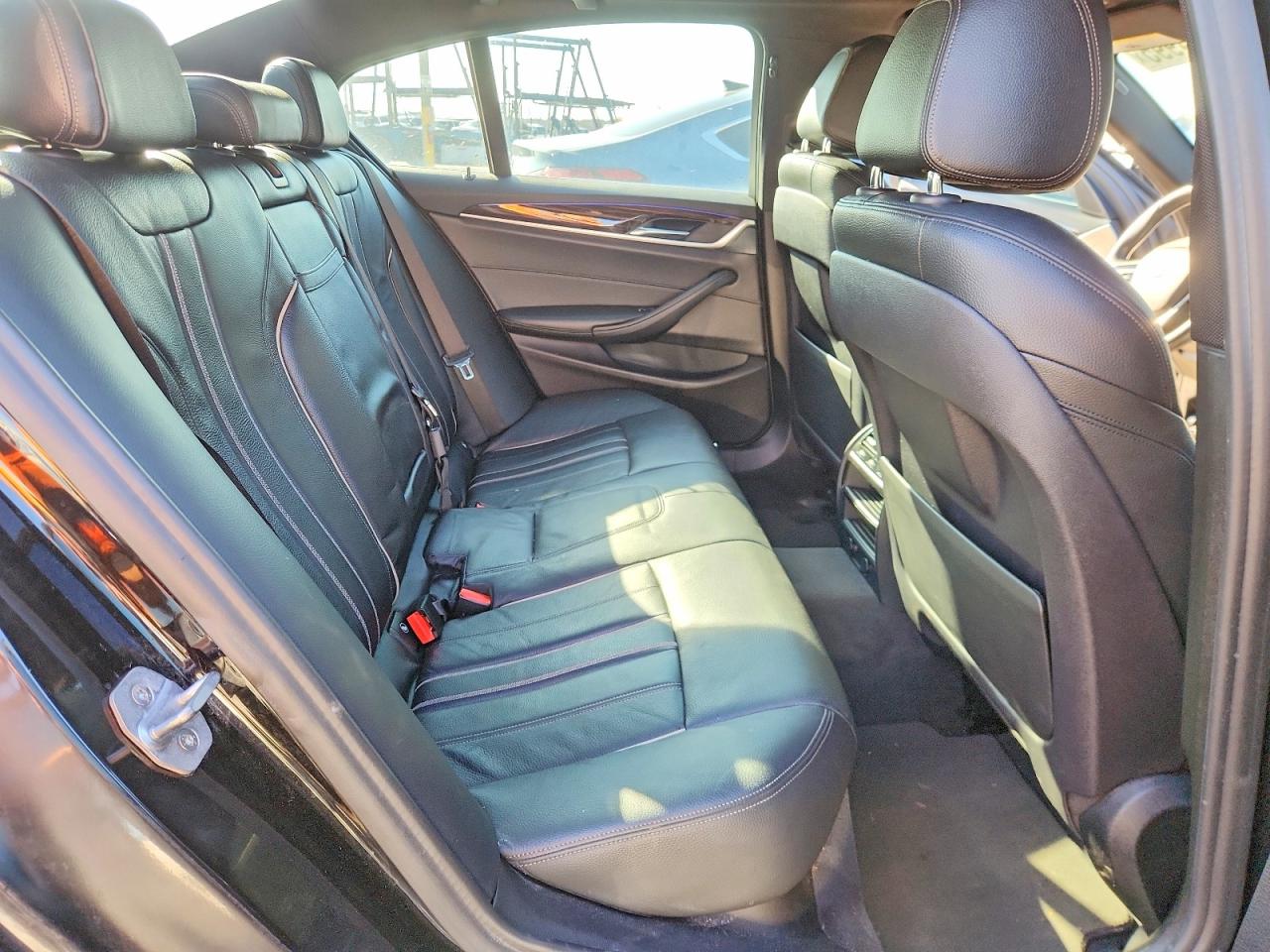 2018 BMW 530 I photo 10