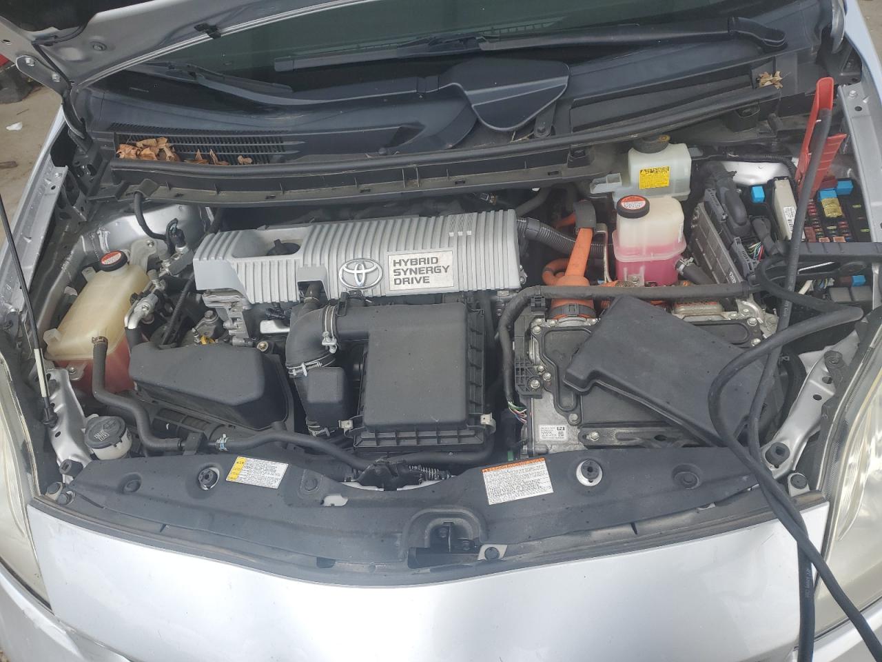 2015 TOYOTA PRIUS photo 11