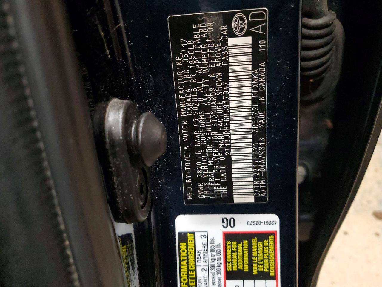 2017 TOYOTA COROLLA LE photo 13