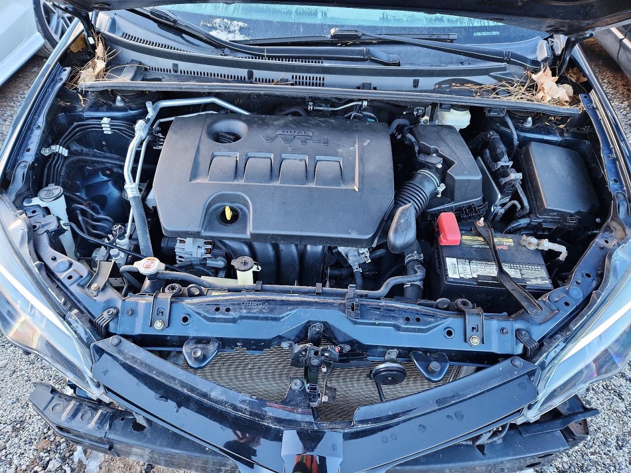 2017 TOYOTA COROLLA LE photo 11
