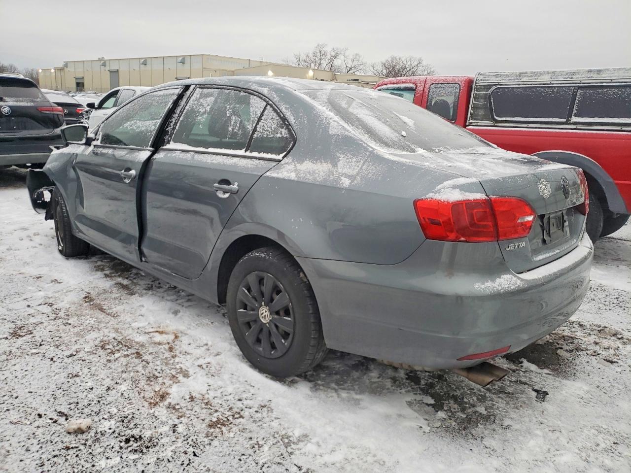 2014 VOLKSWAGEN JETTA BASE photo 2