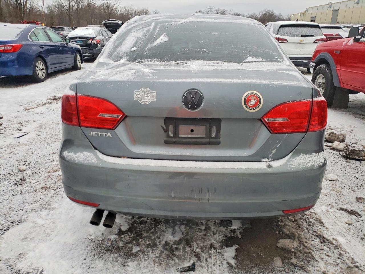 2014 VOLKSWAGEN JETTA BASE photo 6
