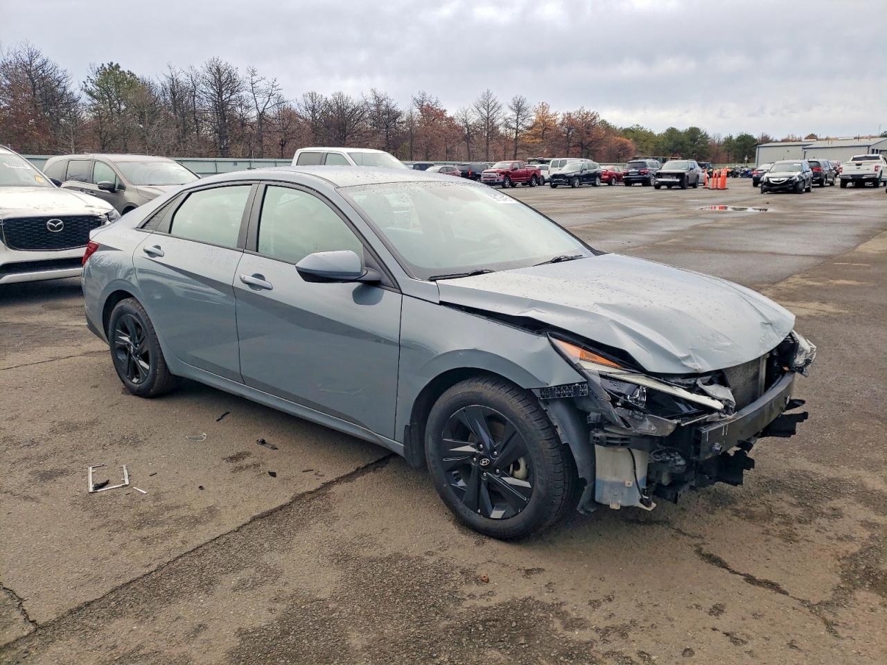 2022 HYUNDAI ELANTRA BLUE photo 4