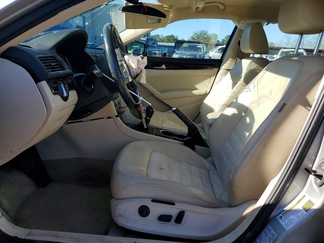 2014 VOLKSWAGEN PASSAT SEL photo 7