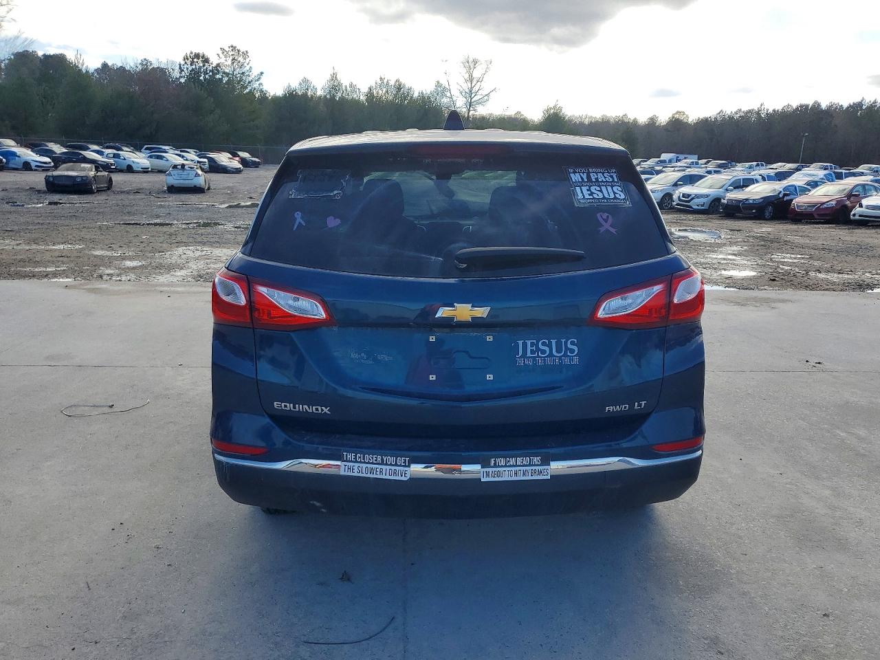 2020 CHEVROLET EQUINOX LT photo 6