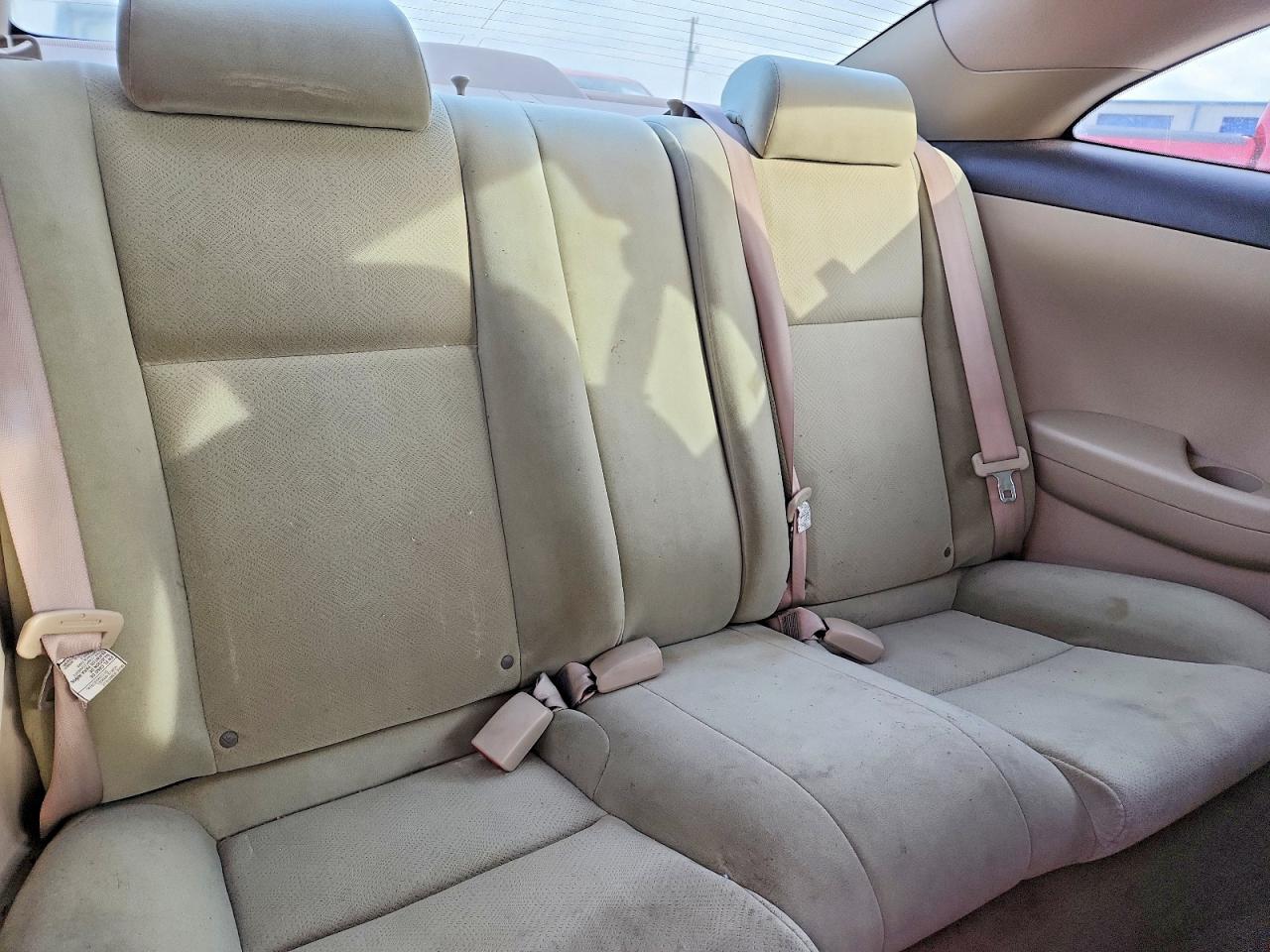 2006 TOYOTA CAMRY SOLARA SE photo 10