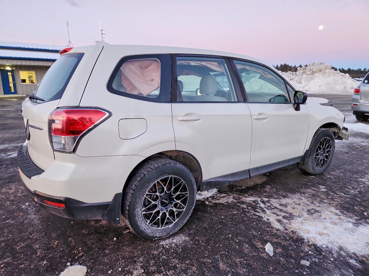 2018 SUBARU FORESTER 2.5I photo 3