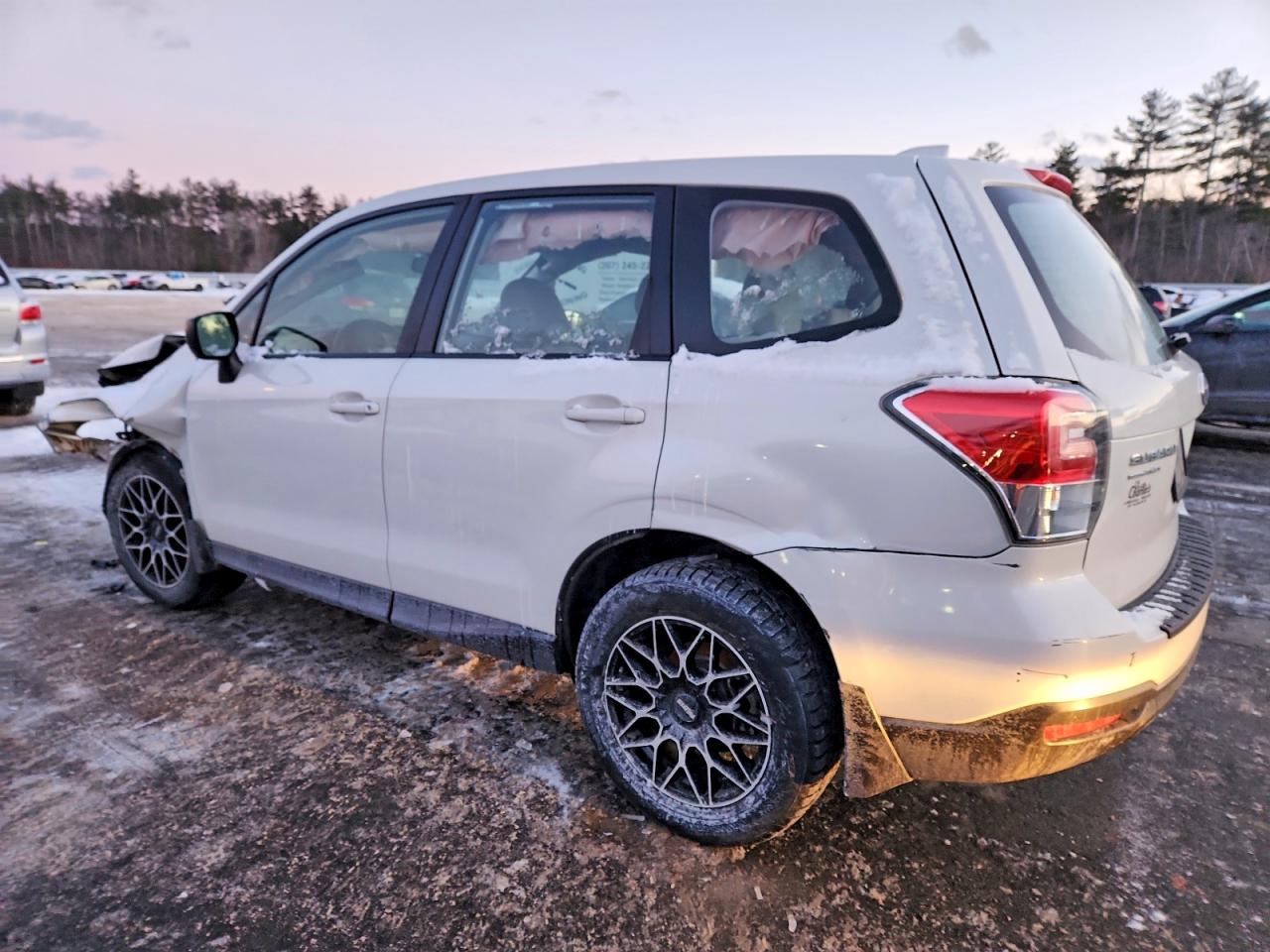 2018 SUBARU FORESTER 2.5I photo 2