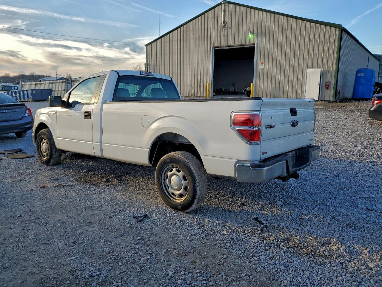2014 FORD F150 photo 2