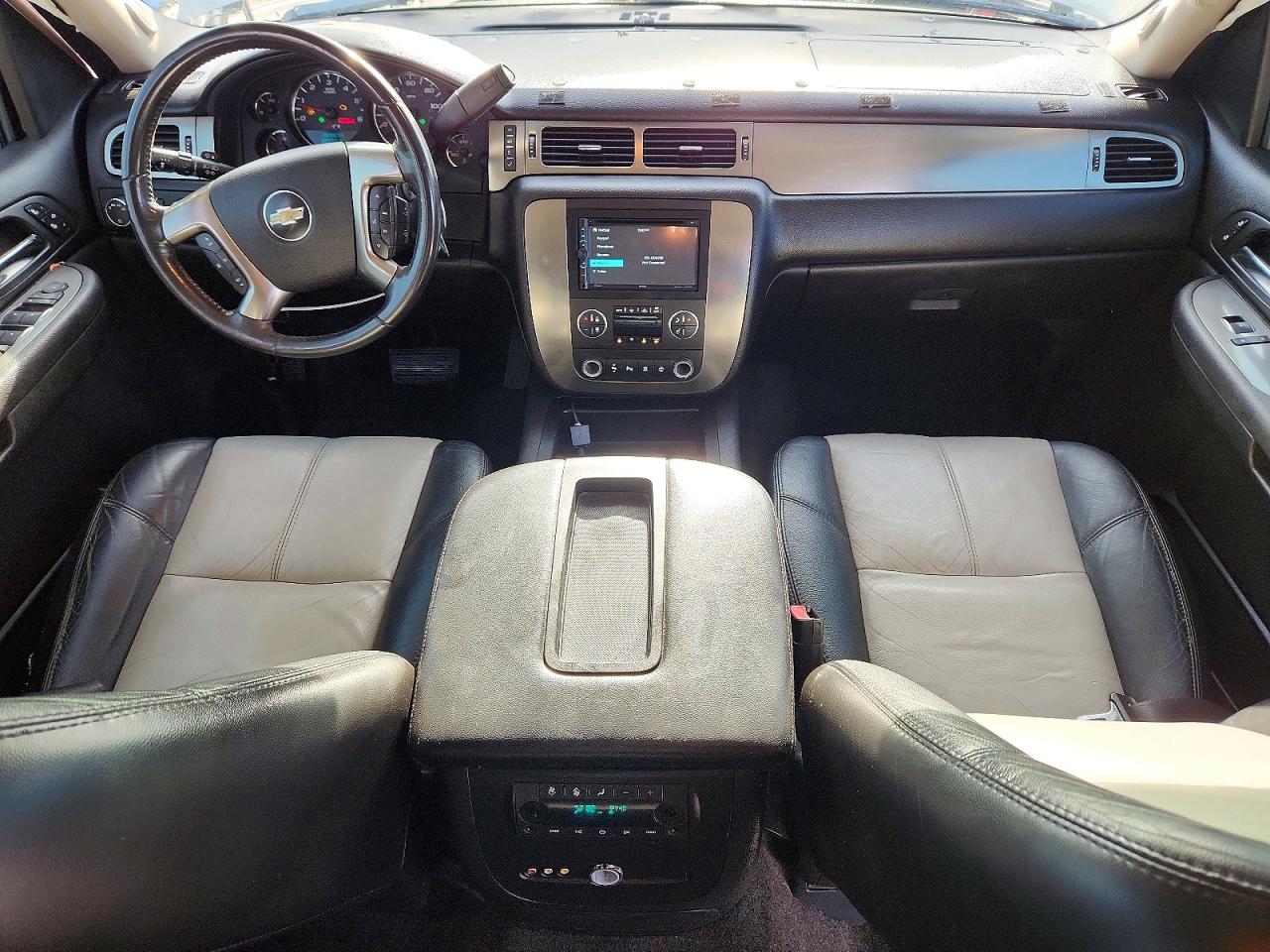 2007 CHEVROLET SUBURBAN K1500 photo 8