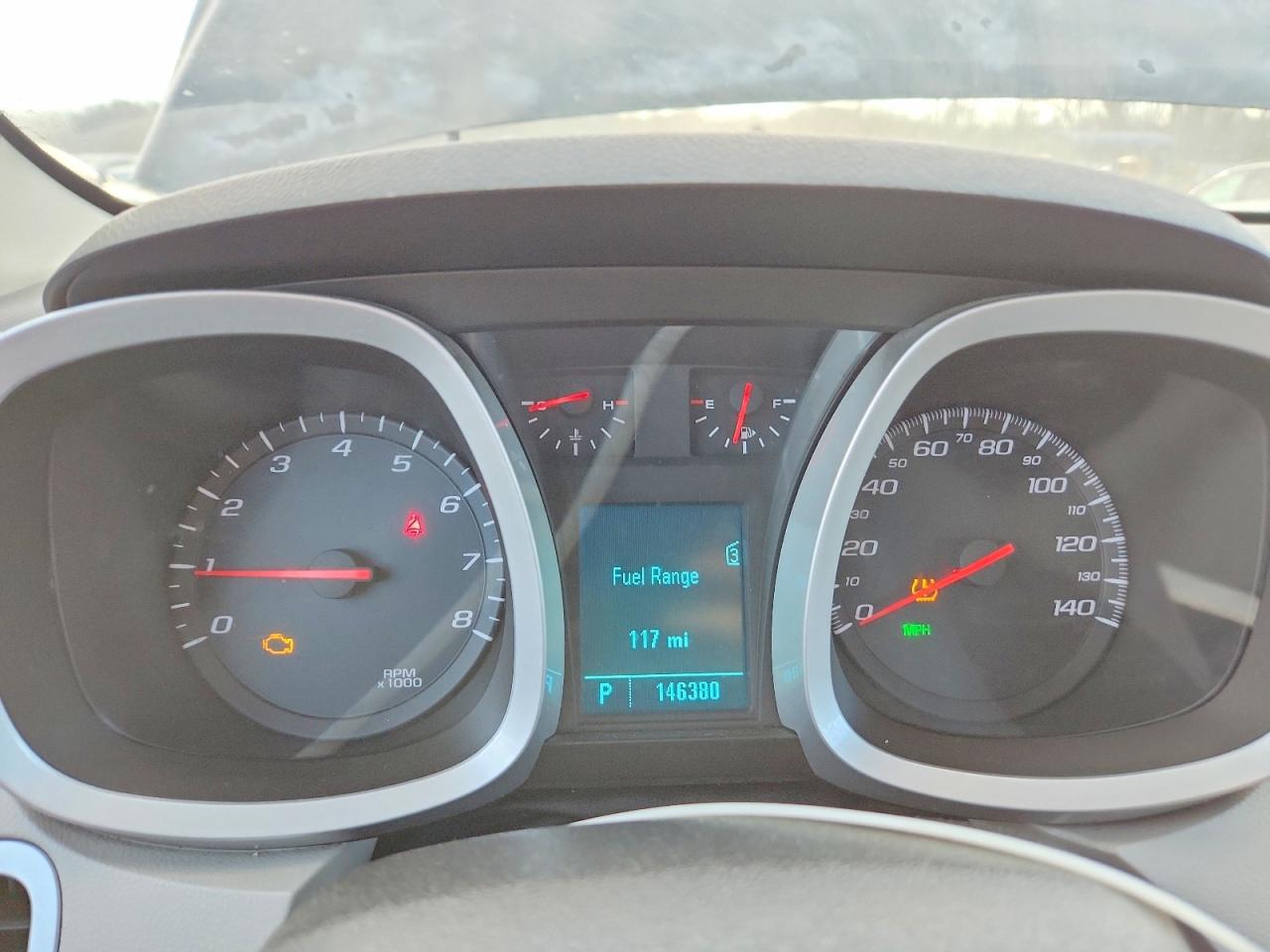 2010 CHEVROLET EQUINOX LS photo 9