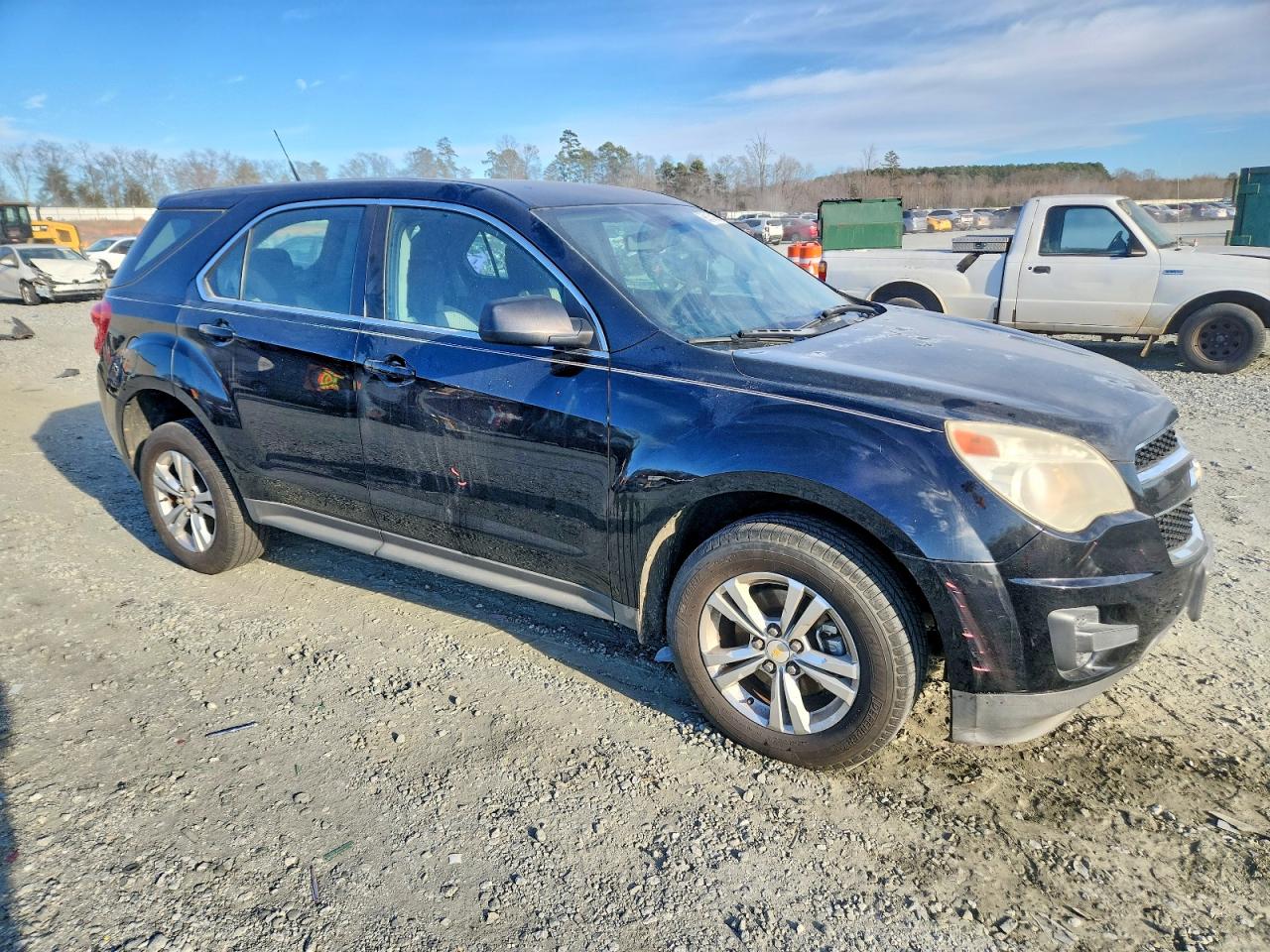 2010 CHEVROLET EQUINOX LS photo 4