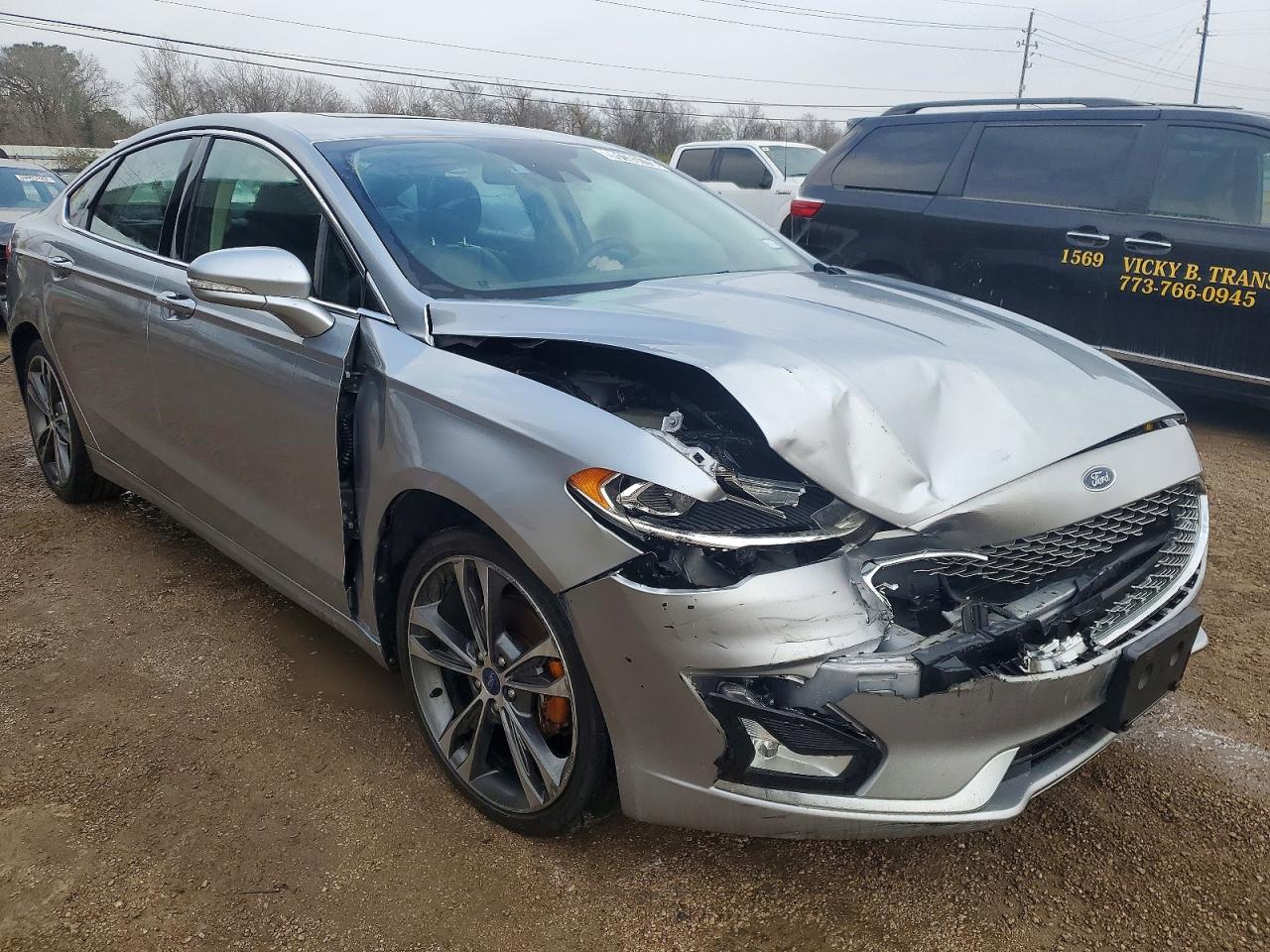 2020 FORD FUSION TITANIUM photo 4