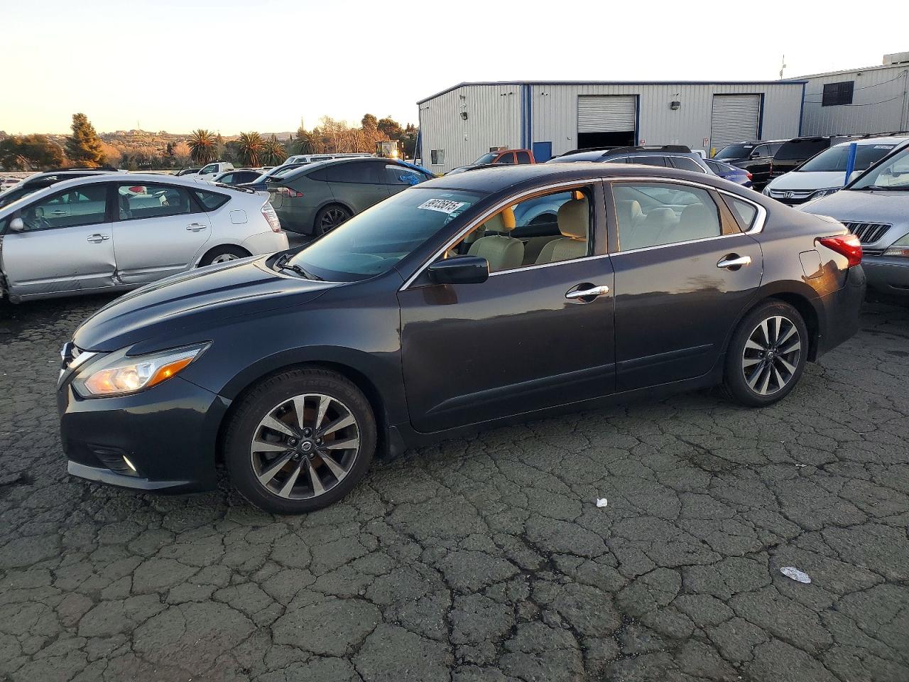 2016 NISSAN ALTIMA
