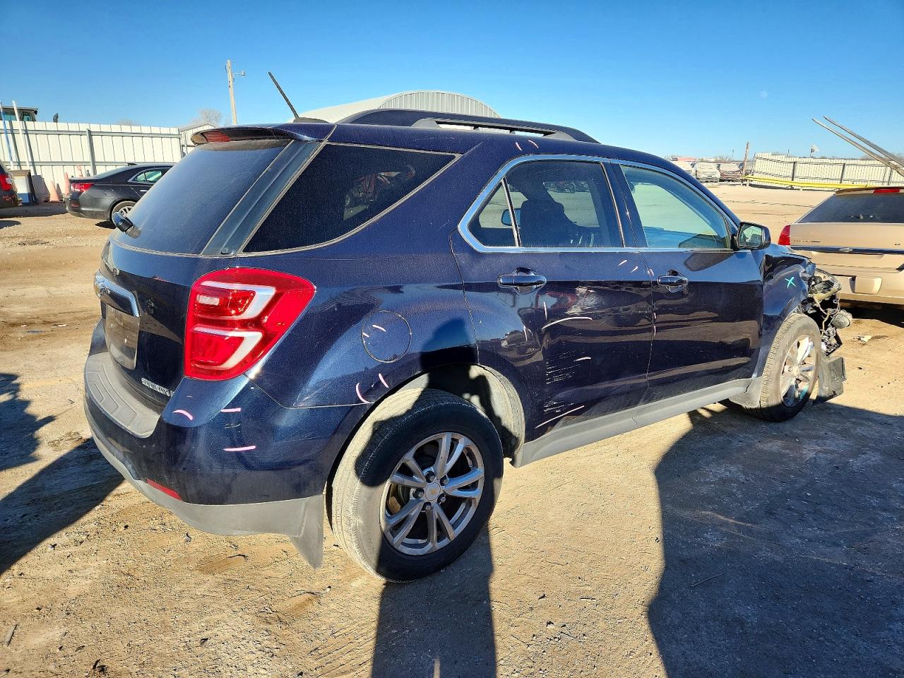 2016 CHEVROLET EQUINOX LT photo 3