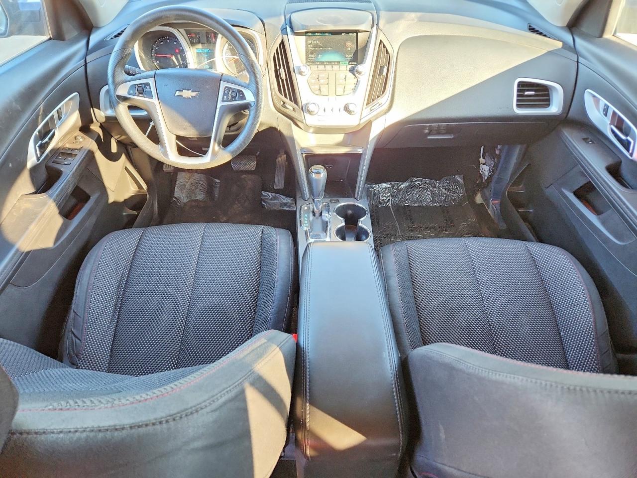 2016 CHEVROLET EQUINOX LT photo 8