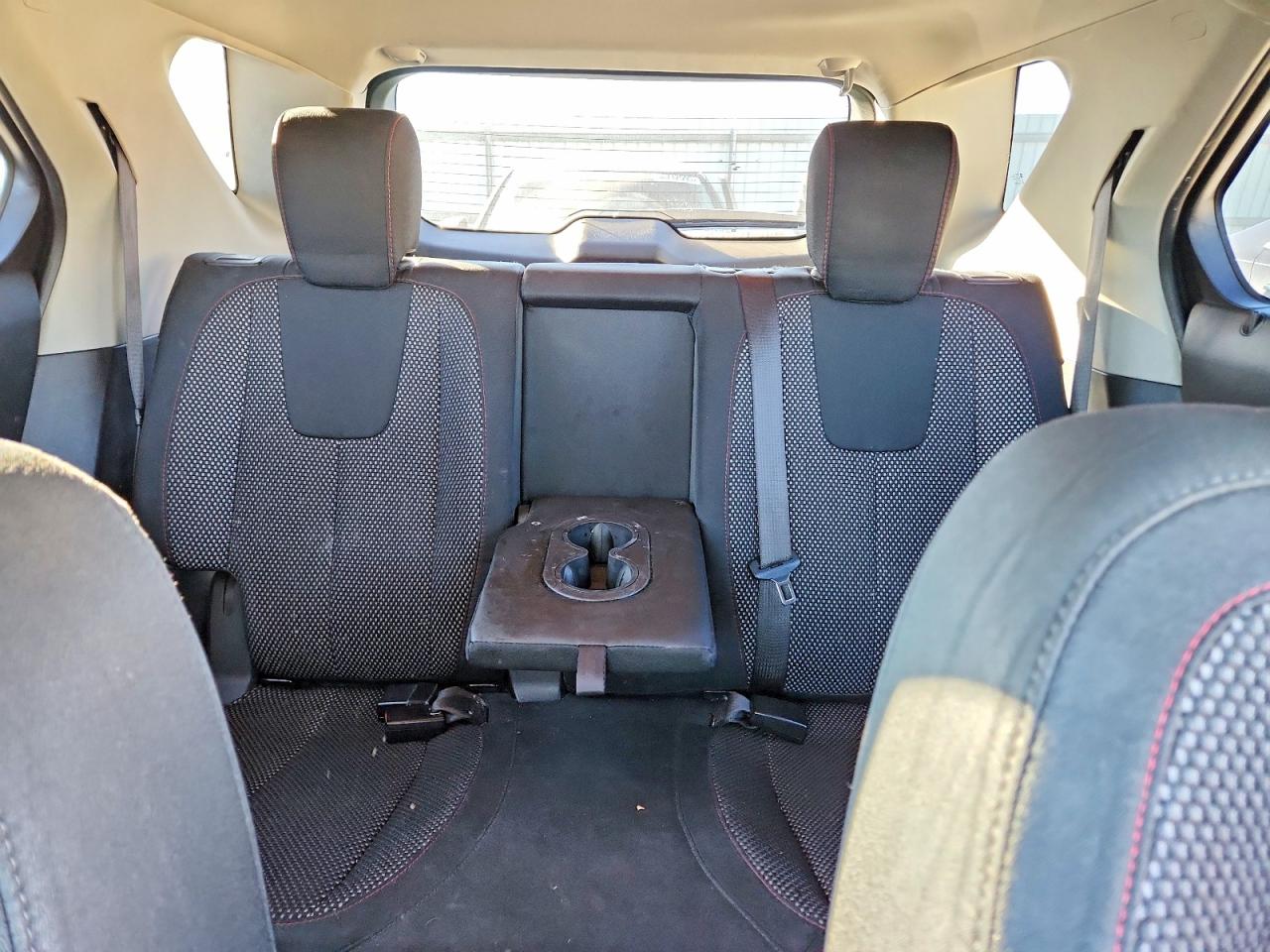 2016 CHEVROLET EQUINOX LT photo 10