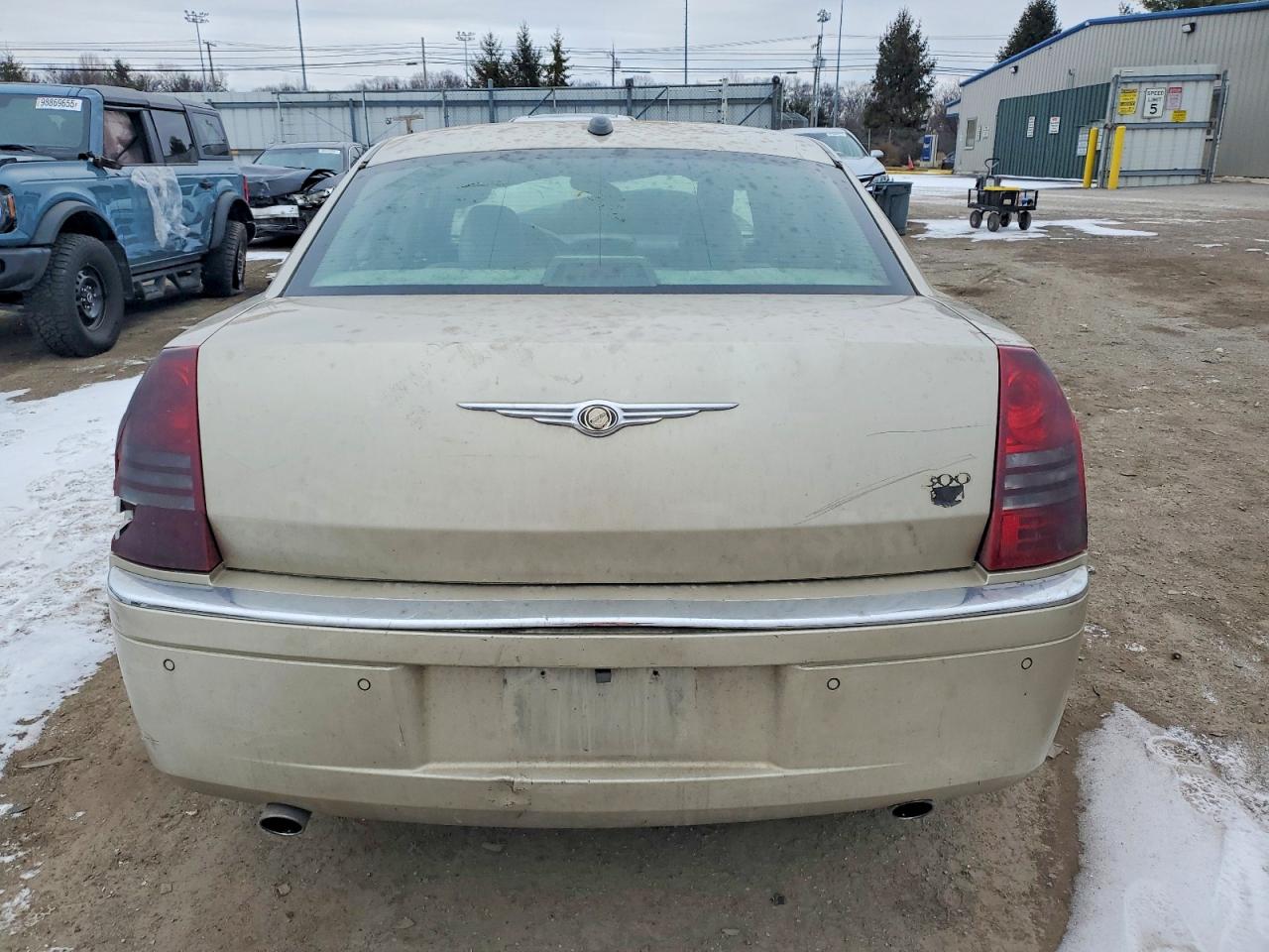 2006 CHRYSLER 300C photo 11